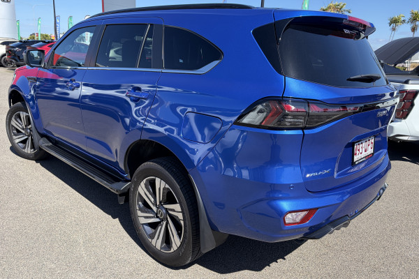 2025 MY25.5 Isuzu MU-X RJ LS-T SUV Image 3