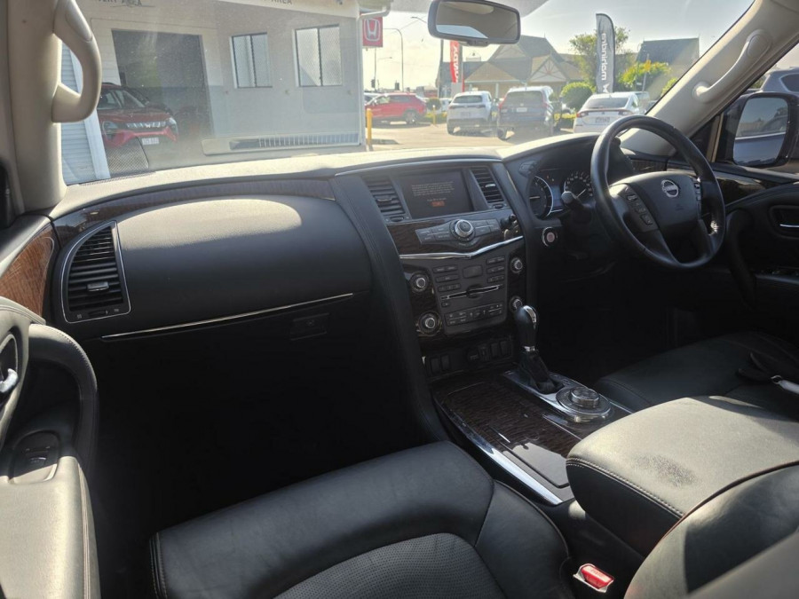 2023 Nissan Patrol Y62 Ti SUV Image 15