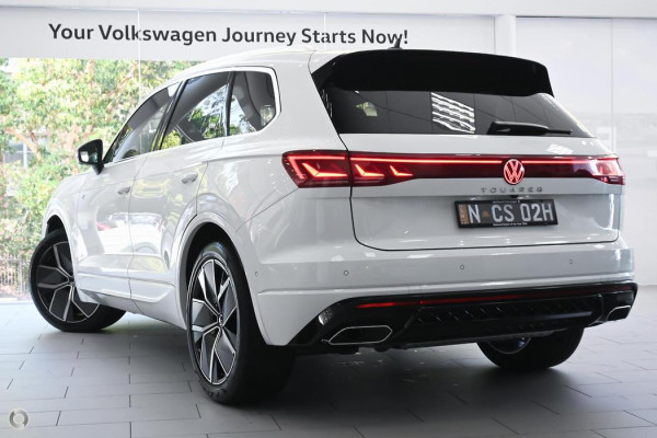 2025 Volkswagen Touareg RC 210TDI R-Line SUV Image 5