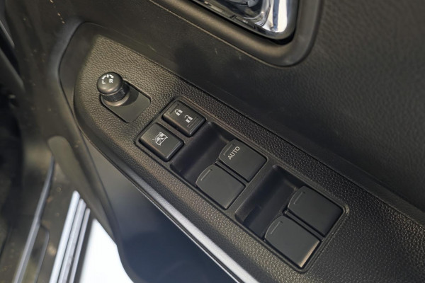 2024 Suzuki Ignis MF Series II GLX SUV Image 9