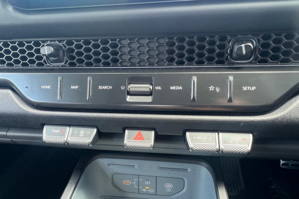 2025 MY26 Kia Tasman TK X-Line Ute Image 32