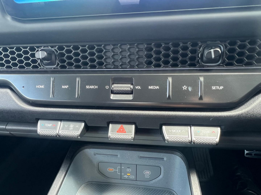 2025 MY26 Kia Tasman TK X-Line Ute Image 32