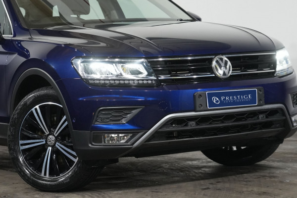 2017 Volkswagen Tiguan 132TSI ADVENTURE SUV image 2