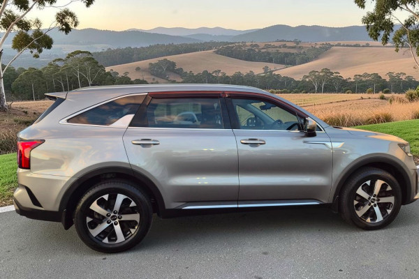 2020 MY21 Kia Sorento MQ4 Sport SUV Image 8