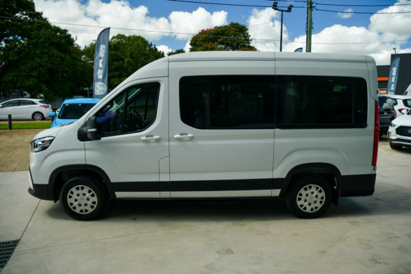 2021 LDV Deliver 9 Mid Roof MWB Bus