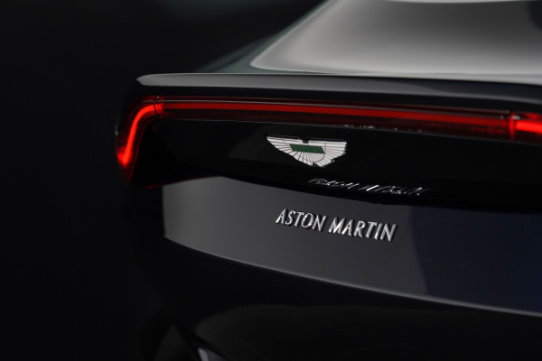 2018 Aston Martin Vantage Coupe Image 27
