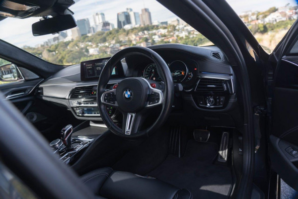 2019 BMW M5 Competition Xdrive Sedan Image 10