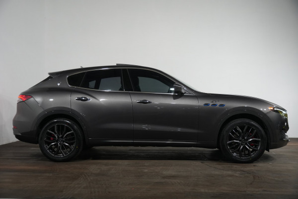 2023 Maserati Levante GT SUV Image 4