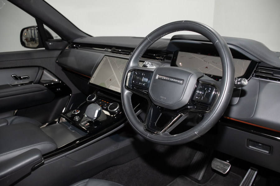 2023 Land Rover Range Rover Sport L461 D300 Dynamic SE SUV Image 15