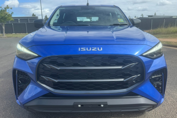 2026 Isuzu MU-X RJ LS-M SUV Image 8