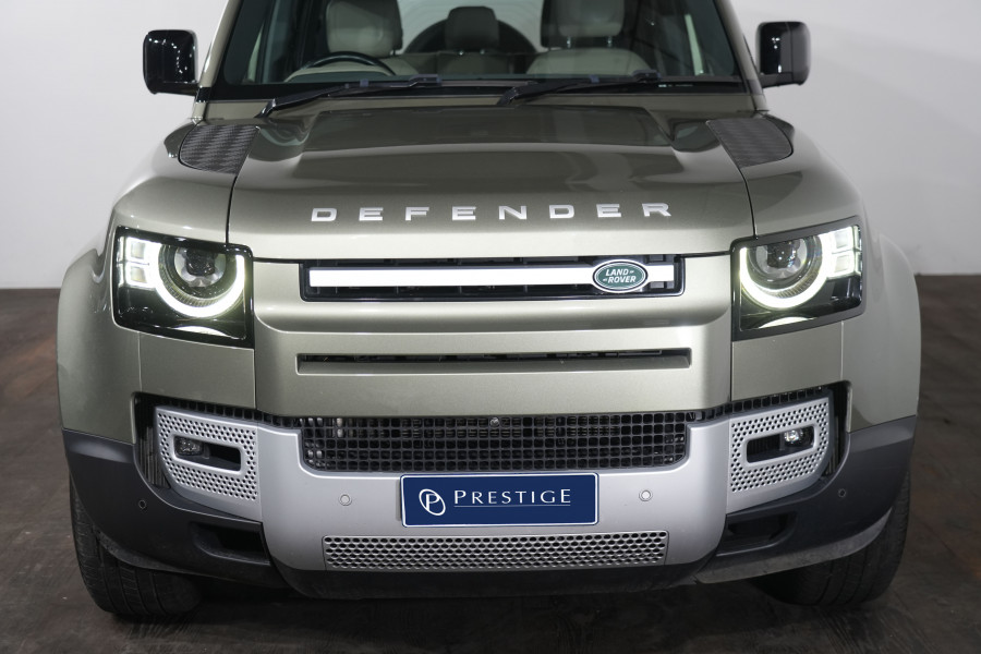 2021 Land Rover Defender L663 110 D300 SE SUV Image 3