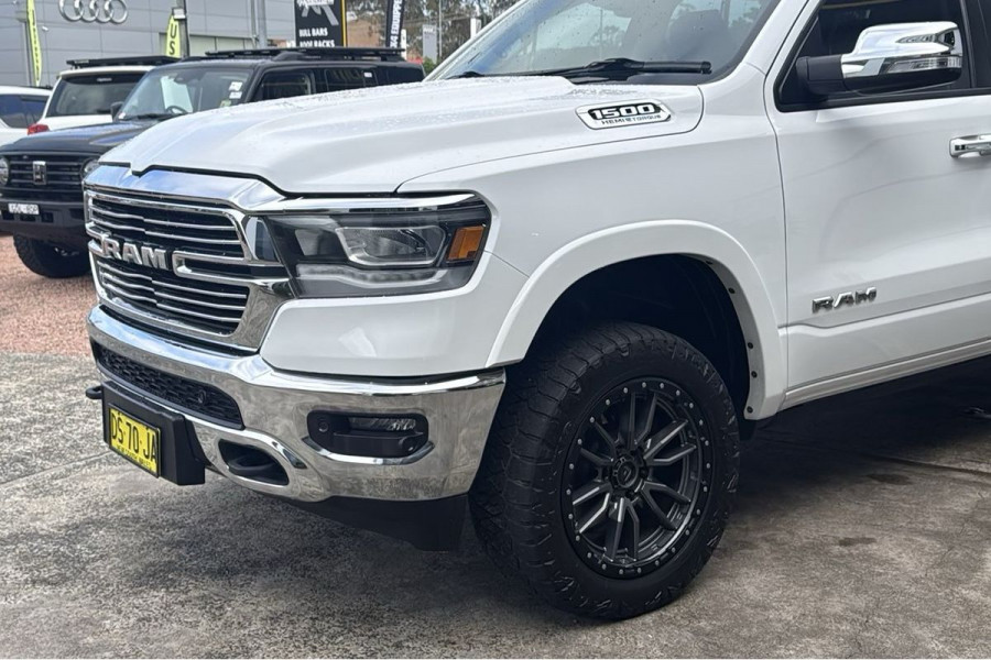 2022 Ram 1500 DT Laramie Ute Image 10