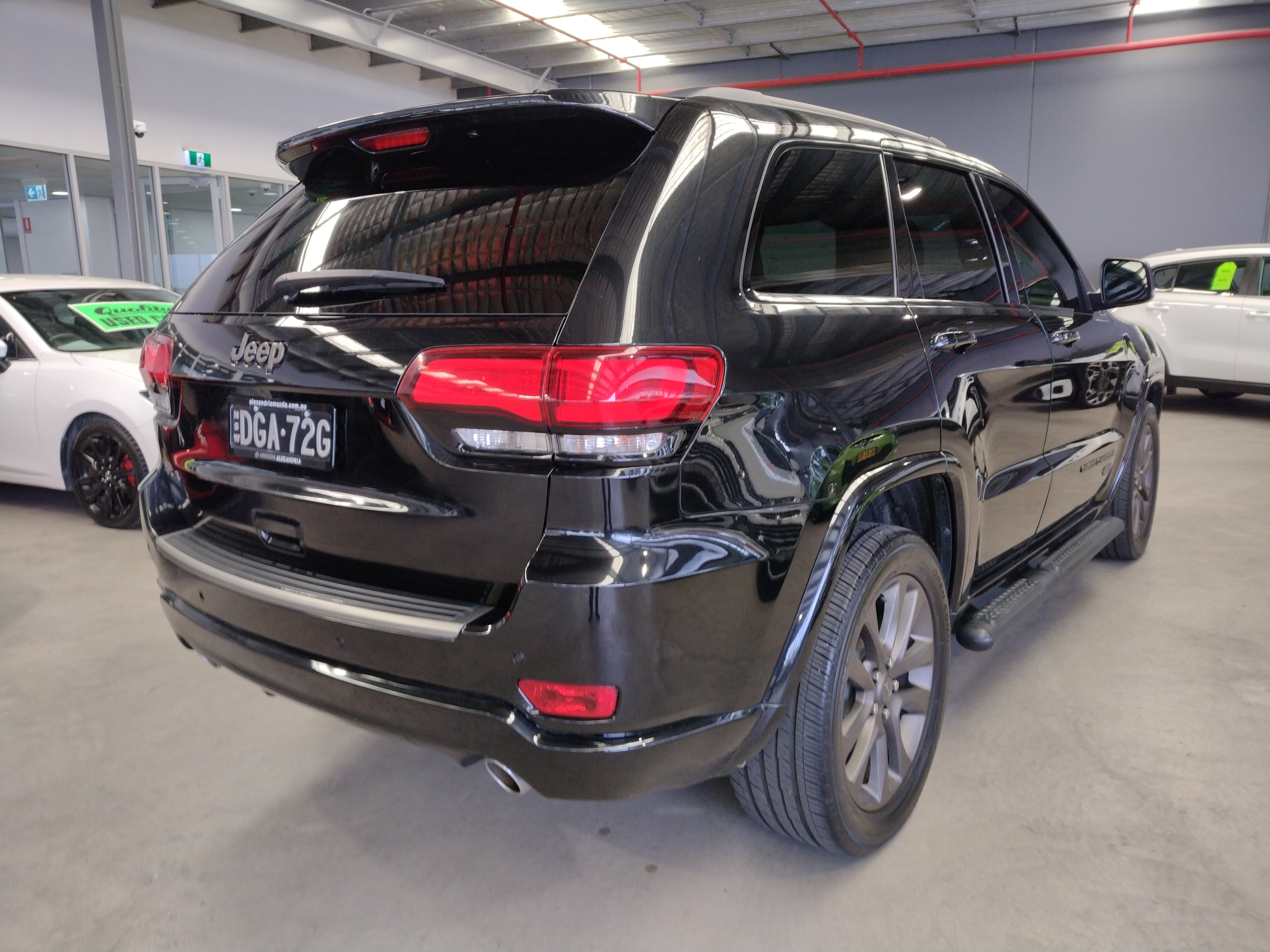 2016 Jeep Grand Cherokee WK 75th Anniversary Edition SUV Image 3