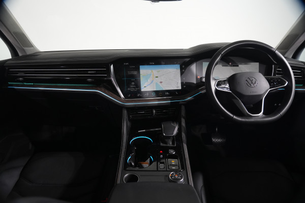 2025 Volkswagen Touareg 170TDI SUV Image 13