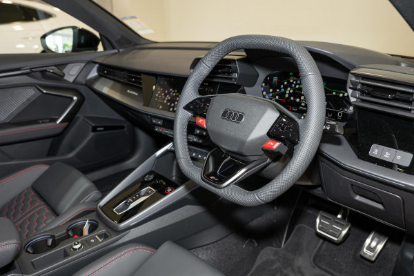 2026 Audi RS 3 GY  Hatch image 6