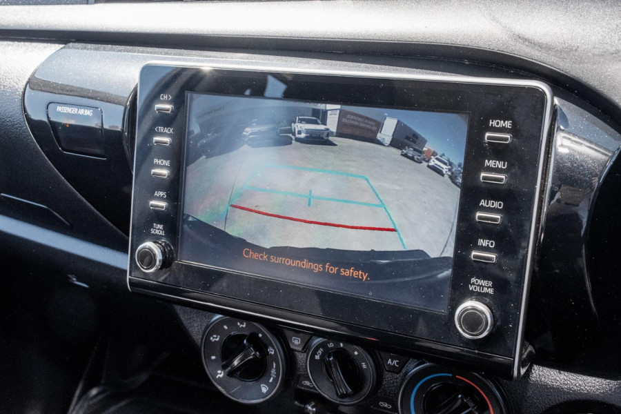 2022 Toyota HiLux GUN126R SR Cab Chassis Image 15