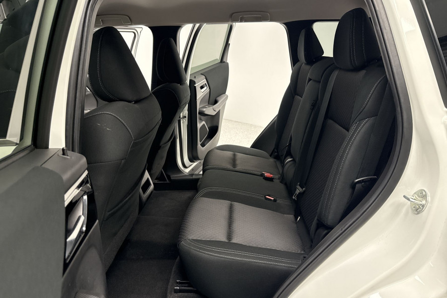 2023 MY24 Mitsubishi Outlander ZM LS SUV Image 14
