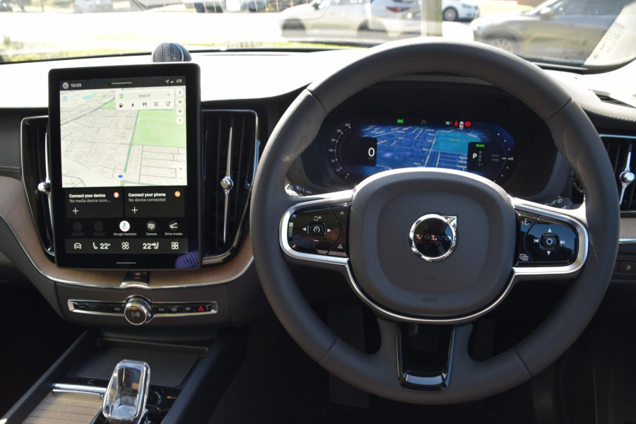 2026 Volvo XC60 UZ Ultra T8 Plug-in Hybrid Dark SUV Image 18