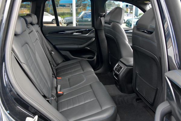 2023 BMW iX3 G08 M Sport Pro SUV image 5