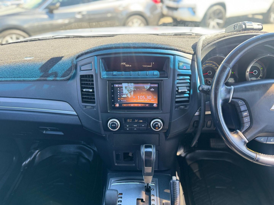 2010 Mitsubishi Pajero NT GLX SUV Image 16