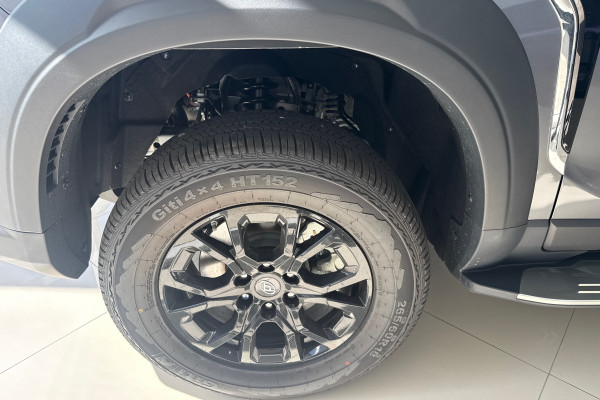 2026 MY25 LDV D90 SV9A Mode SUV Image 17