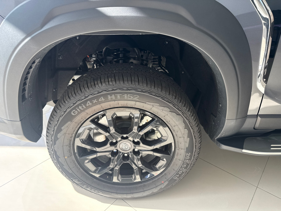 2026 MY25 LDV D90 SV9A Mode SUV Image 17