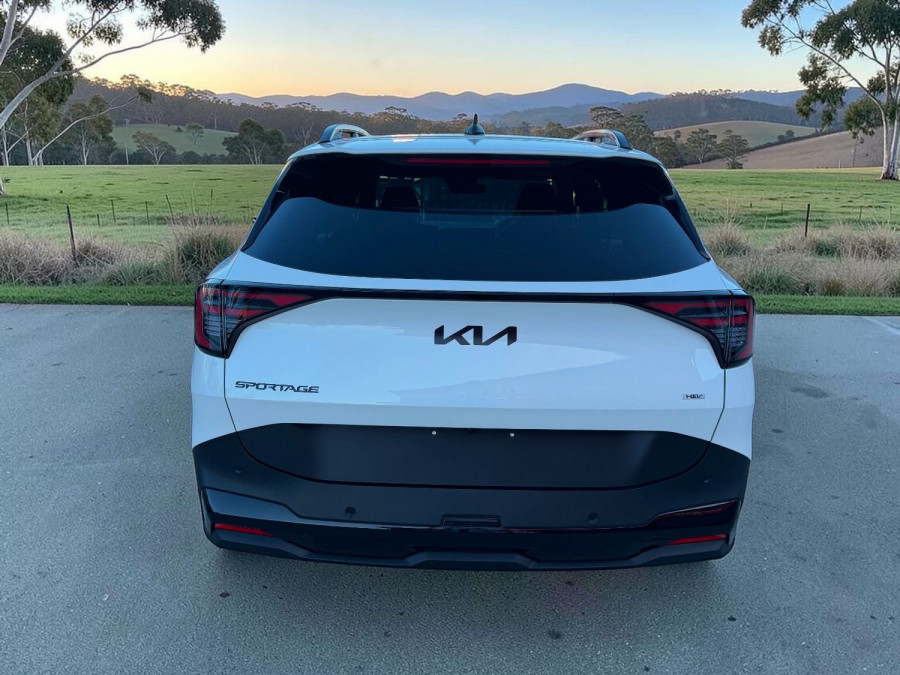 2026 MY27 Kia Sportage NQ5 PE HEV GT-Line SUV Image 4