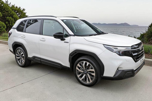 2025 MY26 Subaru Forester S6 Hybrid Touring SUV Image 2