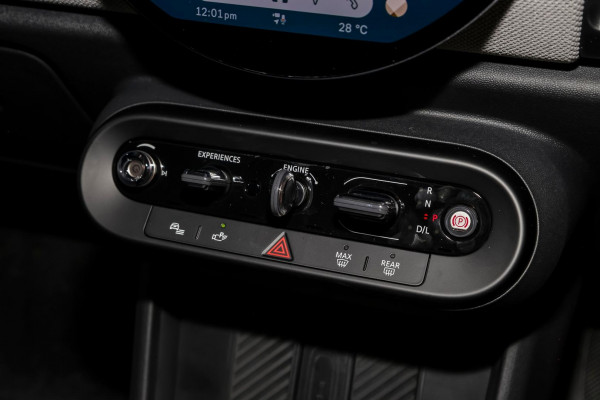 2025 MINI Cooper F65 C Favoured Hatch image 15