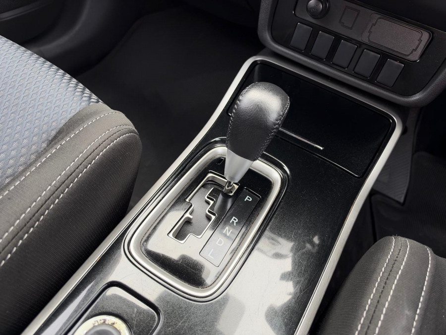 2016 MY17 Mitsubishi Outlander ZK LS Safety Pack SUV Image 15