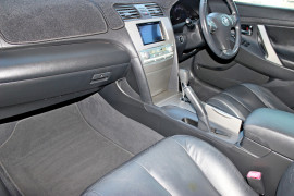 2010 Toyota Camry AHV40R  Hybrid Hybrid - Luxury Sedan