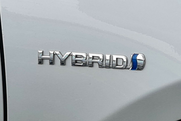 2016 Toyota Prius c NHP10R E-CVT Hatch Image 4