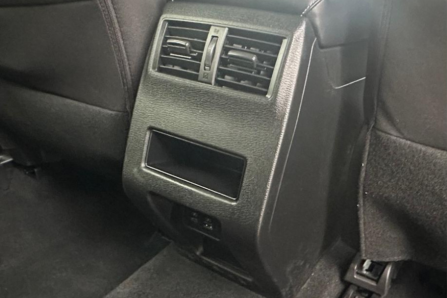 2021 MY22 Mitsubishi Outlander ZM LS SUV Image 17