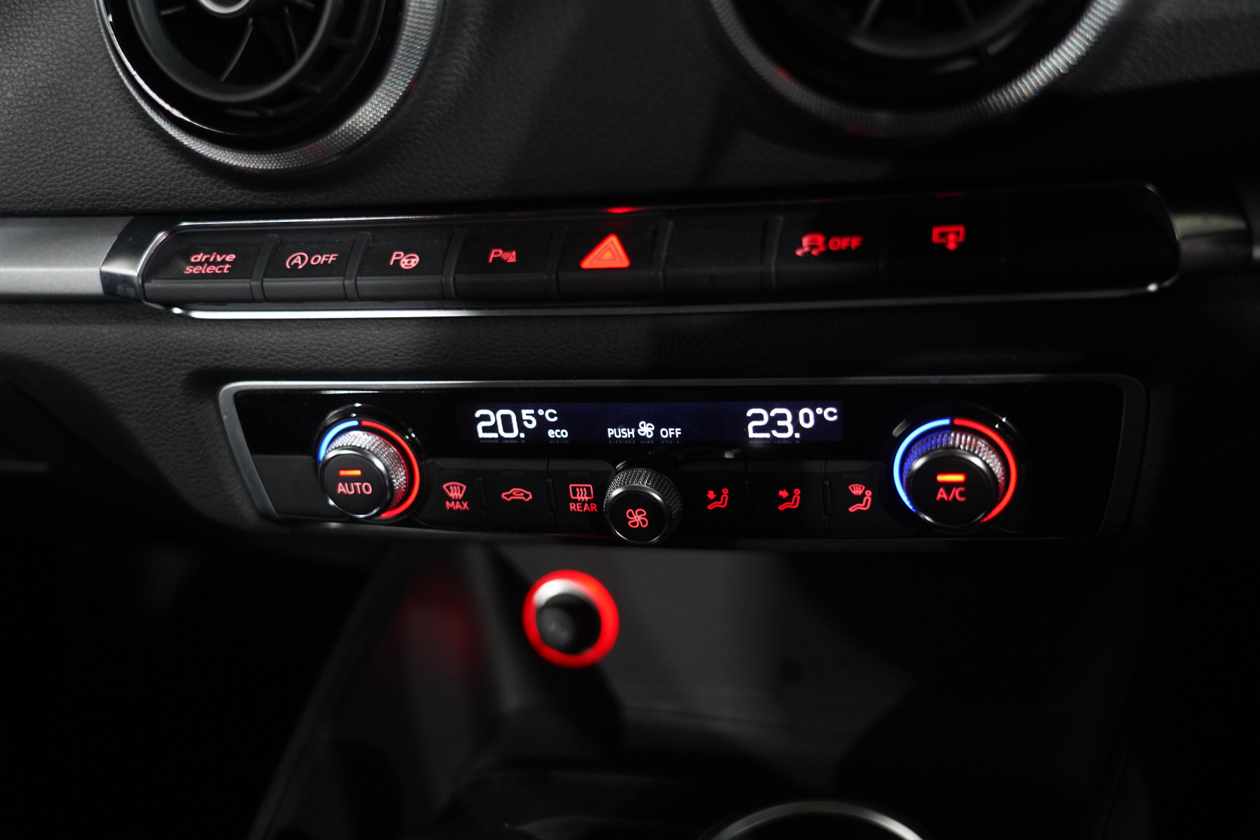 2014 Audi A3 Sportback 1.8 Tfsi Ambition Hatch Image 18