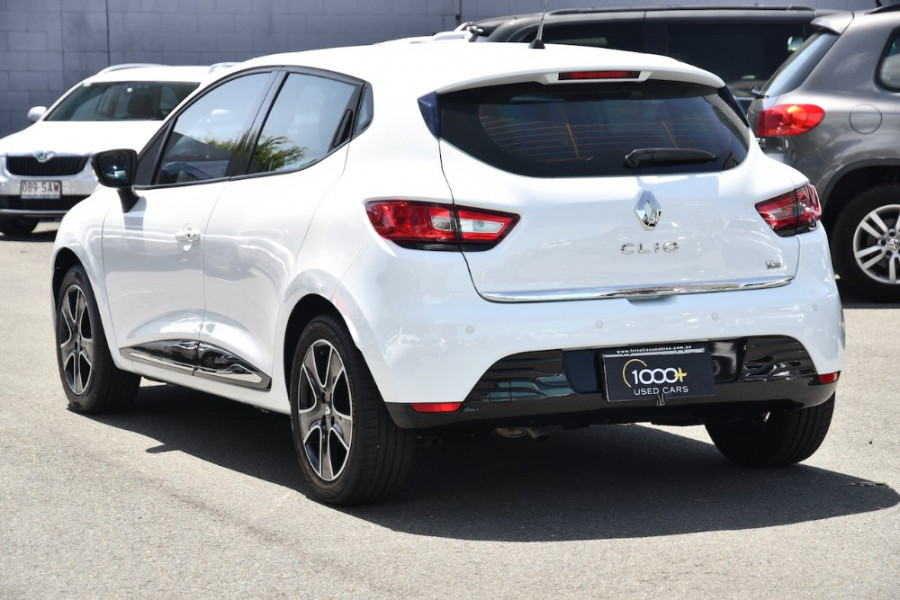 2015 Renault Clio IV B98 Expression Hatchback