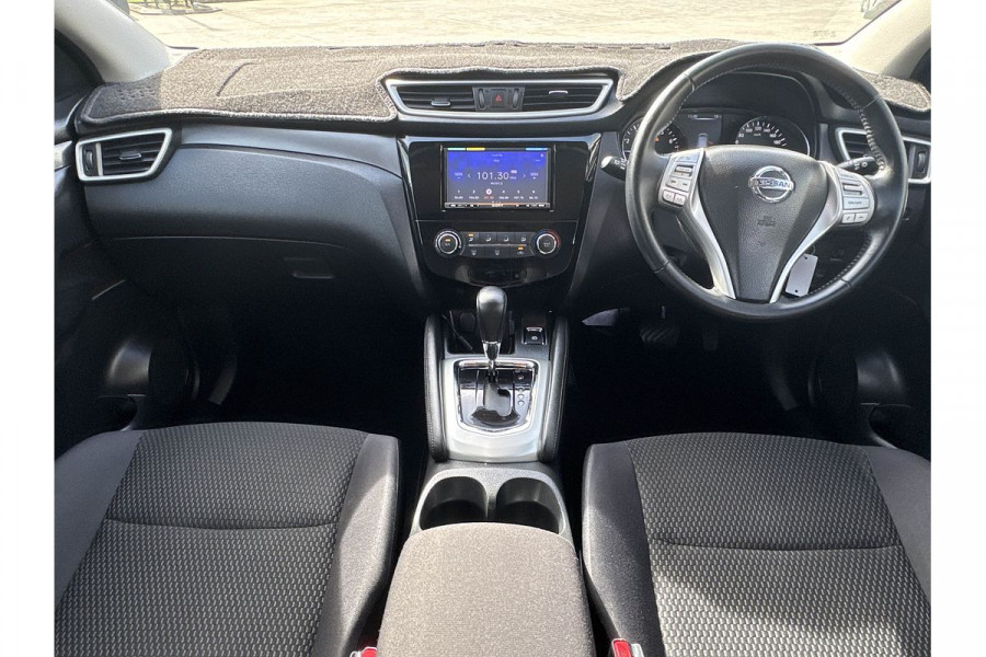 2015 Nissan QASHQAI J11 ST SUV Image 9