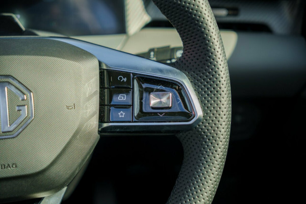 2025 MG MGS5 EV ZS3EM Essence 62 SUV Image 13