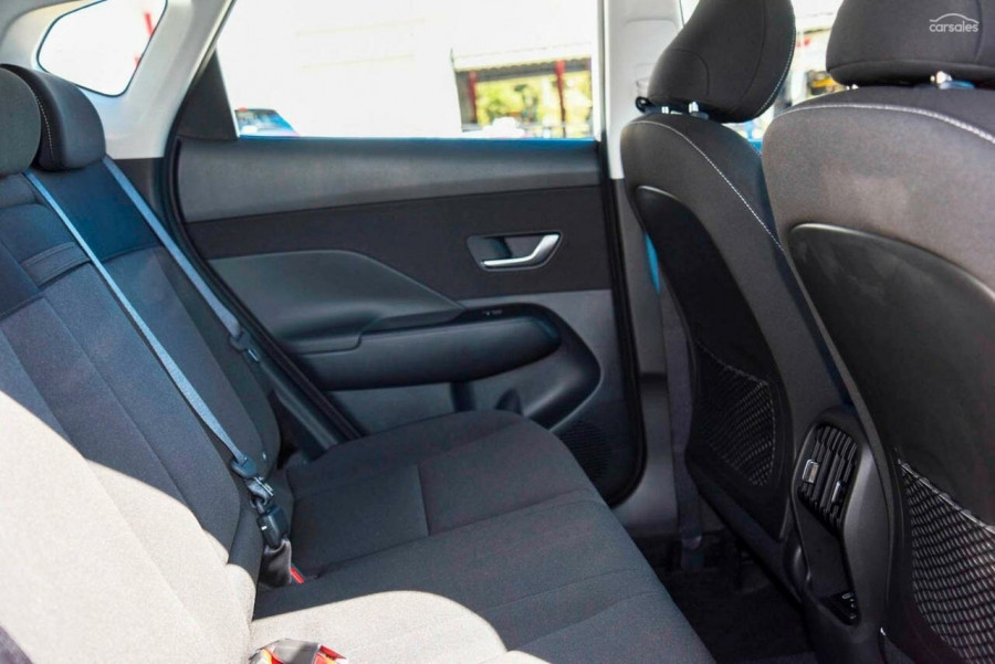 2026 Hyundai KONA SX2.V3  SUV Image 9