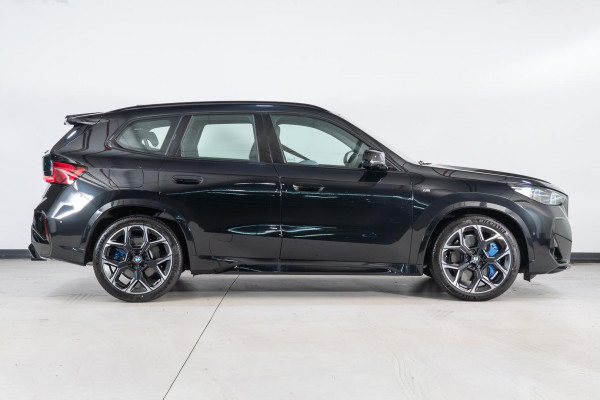 2025 BMW X1 U11 M35i xDrive SUV image 3