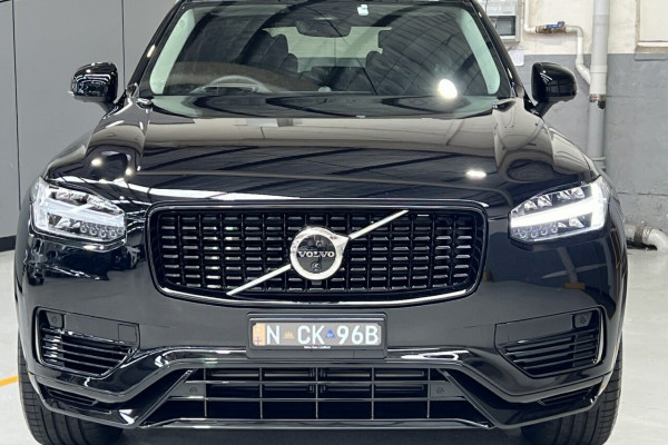 2023 MY24 Volvo XC90 L Series Recharge Ultimate T8 Plug-In Hybrid SUV Image 4