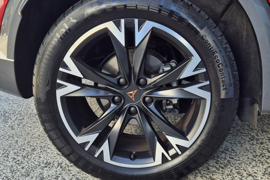 2022 Cupra Formentor KM V SUV Image 22