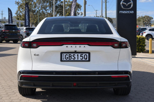 2026 Mazda 6e  GT Hatch Image 6