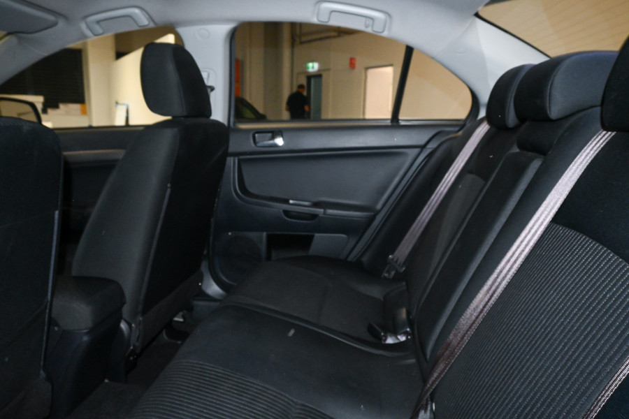2014 MY14.5 Mitsubishi Lancer CJ ES Sport Sedan Image 9