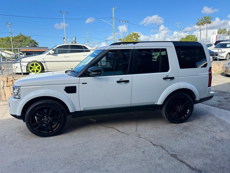 2015 Land Rover Discovery Series 4 SDV6 HSE SUV Image 11
