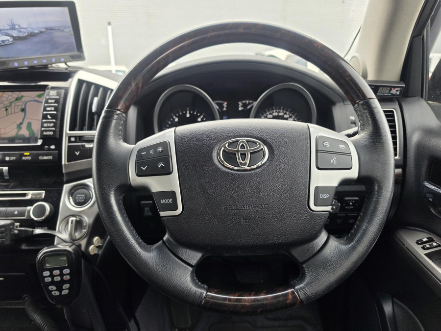 2012 MY10 Toyota LandCruiser VDJ200R Sahara SUV Image 19