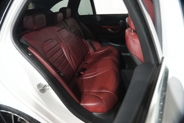 2016 Mercedes-Benz C-Class C250 SUV Image 26