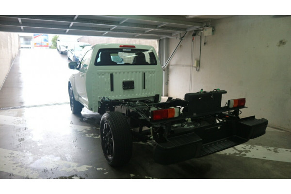 2025 Mazda BT-50 TFR40J XT Cab Chassis Image 5