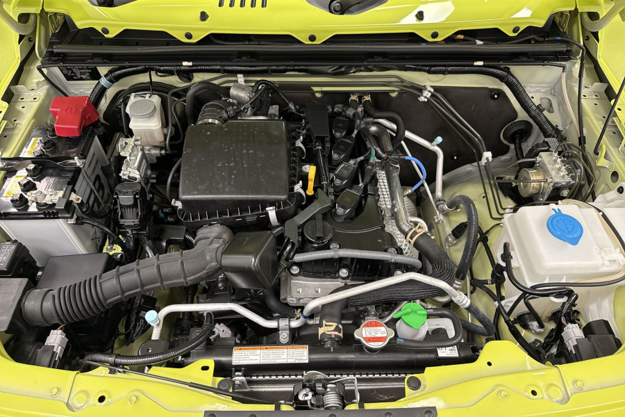 2022 Suzuki Jimny JB74 GLX Coupe Image 10