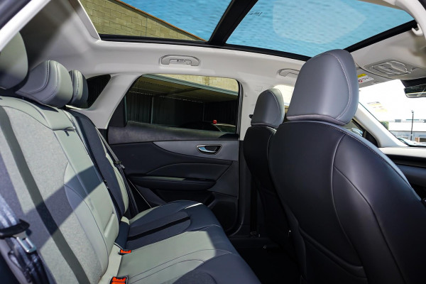 2026 MG MGS5 EV ZS3EM Essence 62 SUV Image 20