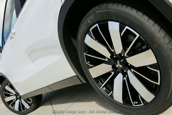 2025 Mitsubishi Outlander ZM Aspire SUV Image 4